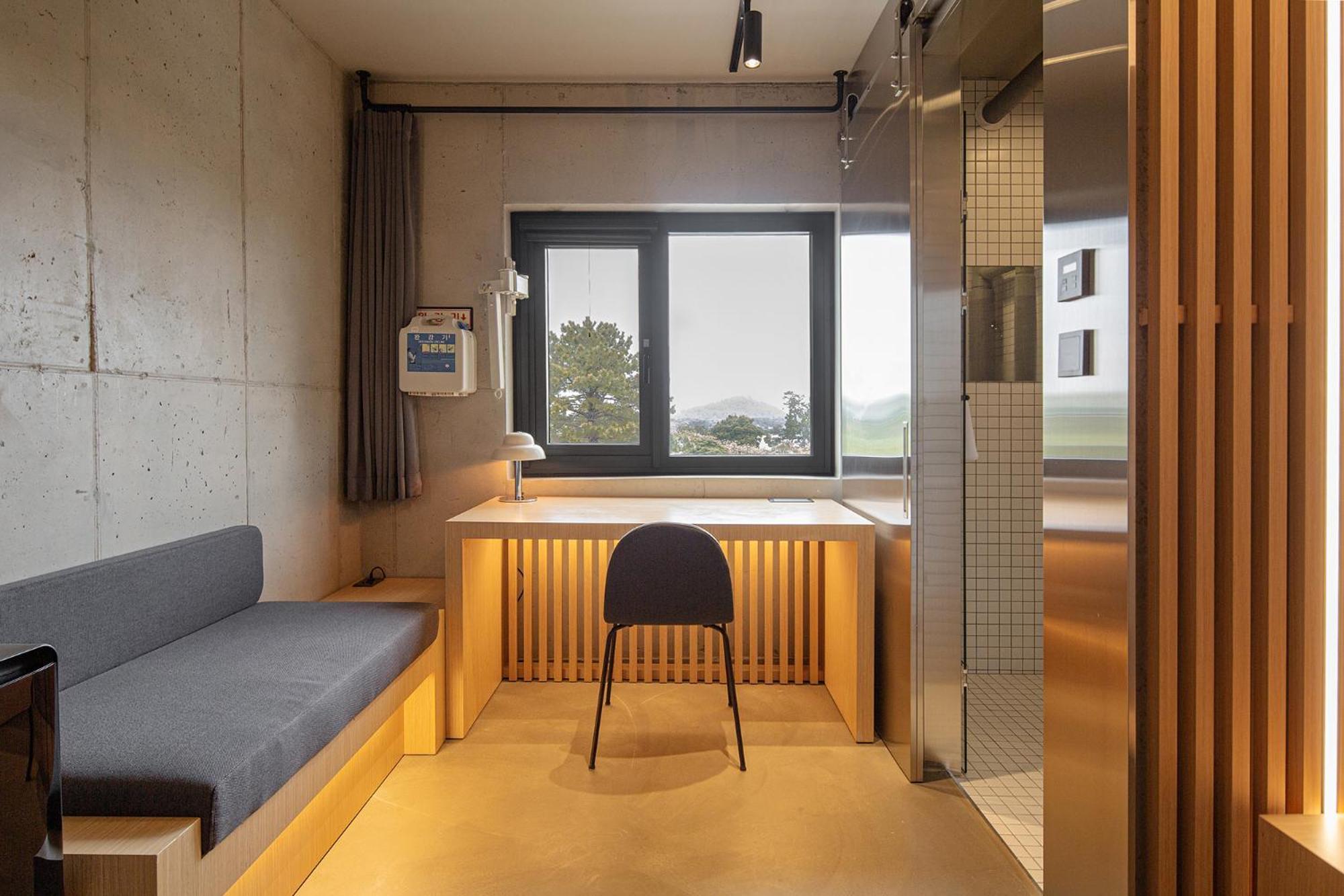 Playce Camp Jeju Hotel Oso-ri Exterior photo